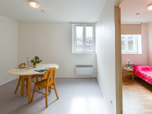 chambre individuelle/cuisine commune aux 2 chambres
Photo non contractuelle